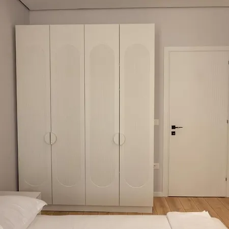 Id-real Golem (Tirana)