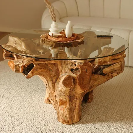 Id-real Golem (Tirana)