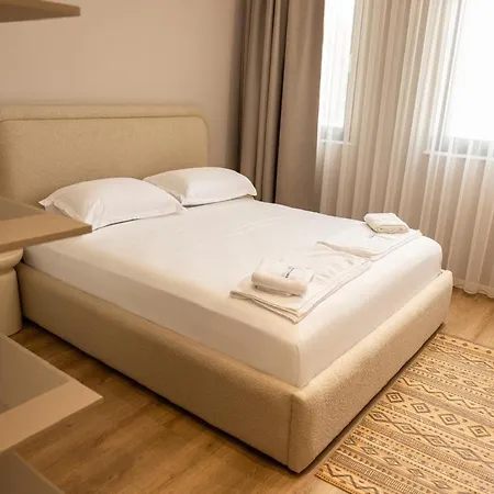 Id-real Golem (Tirana)