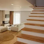 Id-real Villa