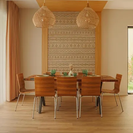 Id-real Villa Golem (Tirana)